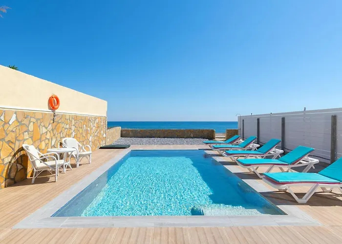 The South Escape With Front Pool