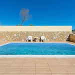 The South Escape With Front Pool Holiday home *