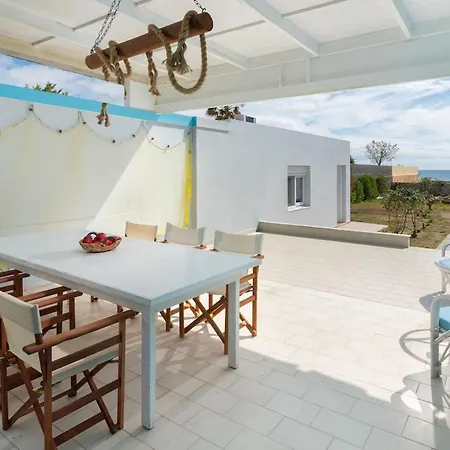 The South Escape With Front Pool