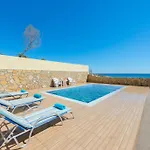 The South Escape With Front Pool * Plimmiri