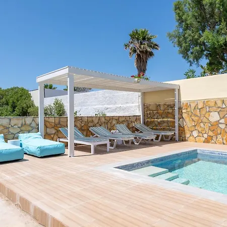 The South Escape With Front Pool Tatil Evi