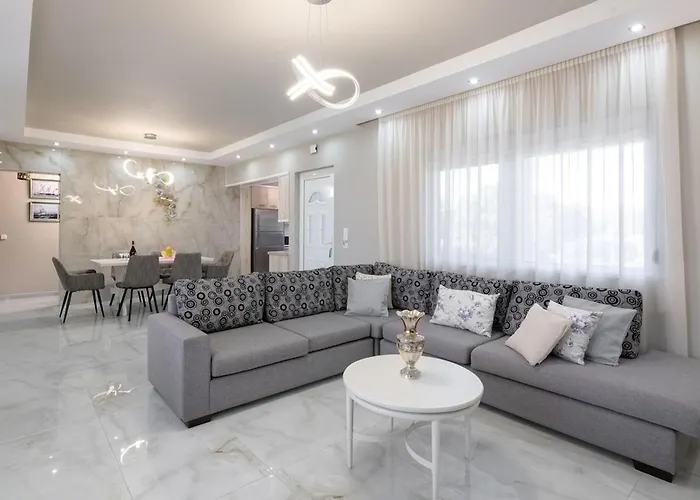 Σπίτι διακοπών The South Escape With Front Pool Πλημμύρι